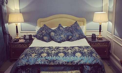 The bougie factor at my hotel is fire status. I'm so in my element. #thebentleylondon #brocade4dayz #marbleerrywhere #wheresmybutler #ialsohavealegitvanity #becausebougie