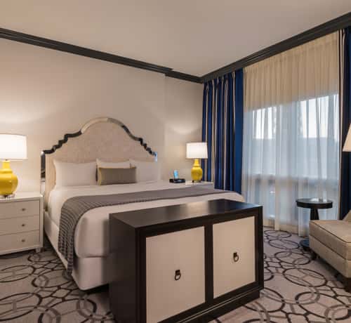 Travel Tuesday: Paris Las Vegas Hotel Room Review
