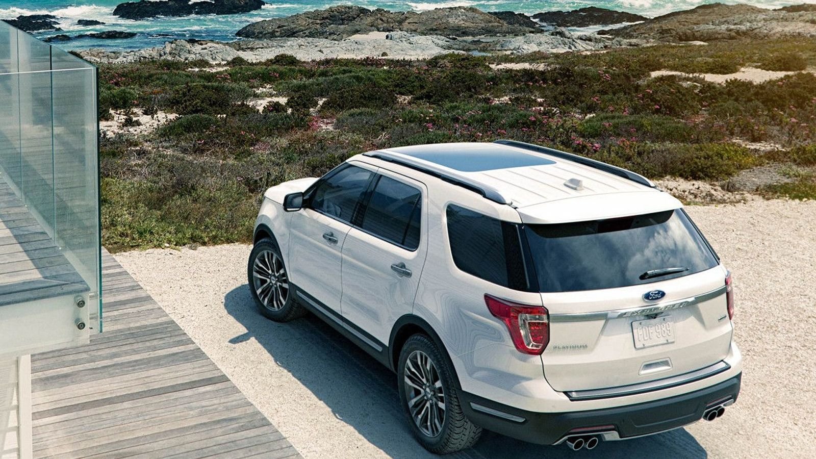 Trucks With Panoramic Sunroof