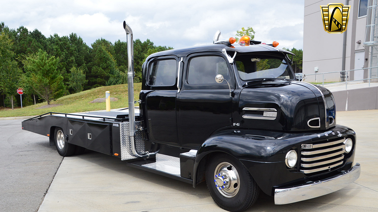 Refreshed 1946 Ford F6 Might Be the Coolest Hauler of All Time | Ford-trucks