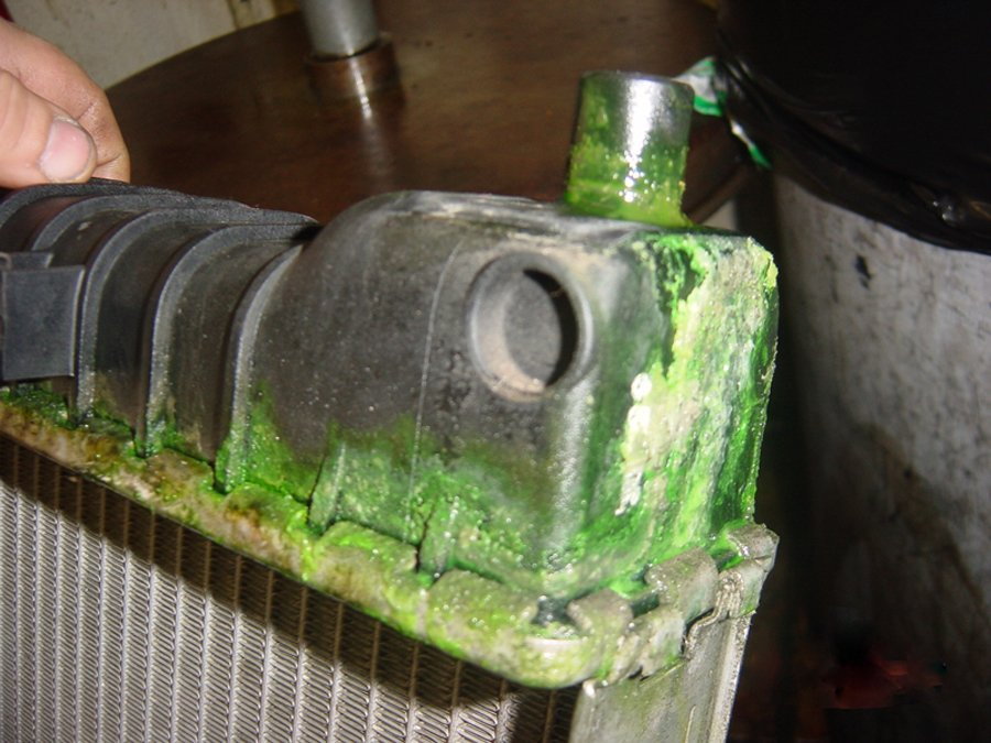How can you repair a radiator with epoxy?