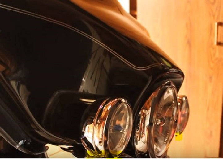 harley davidson replacing fog light bulbs