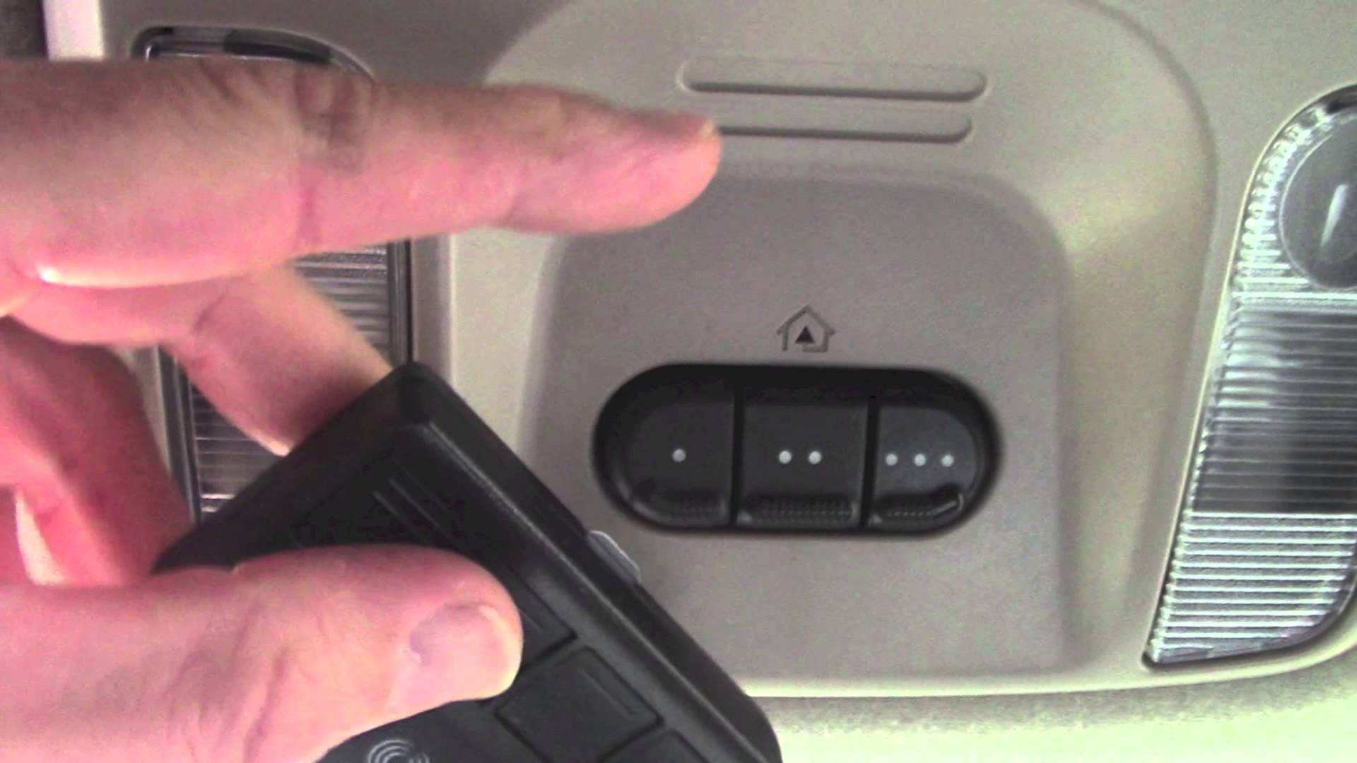 Jeep Wrangler JK: How to Program HomeLink Garage Door Opener | Jk-forum