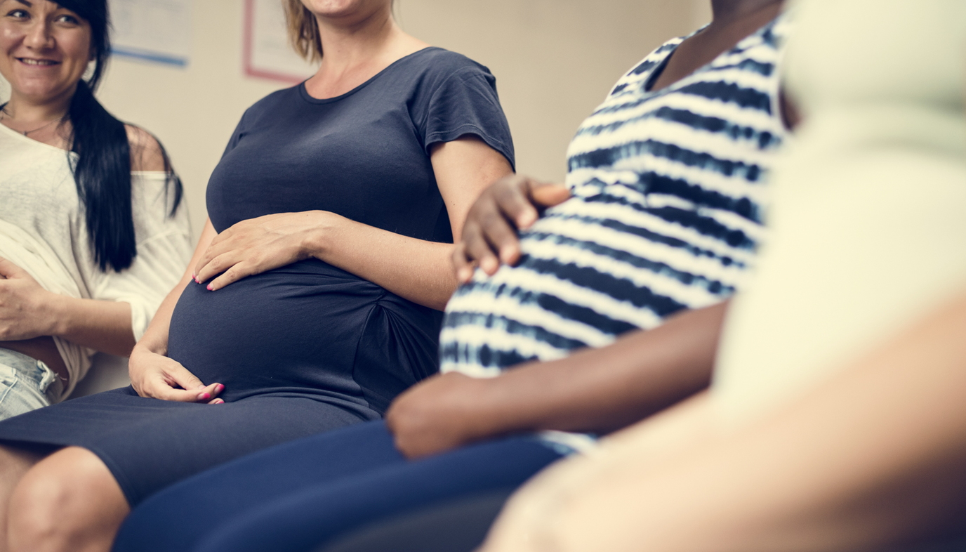 pregnant moms at childbirth class