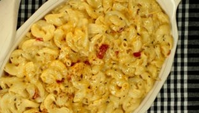 Macaroni & Cheese with A1 Steak Sauce to Induce Labor | www.justmommies.com