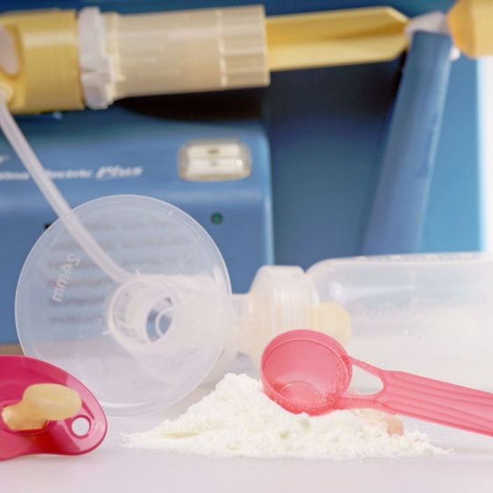 10 Tips for Pumping More Breast Milk