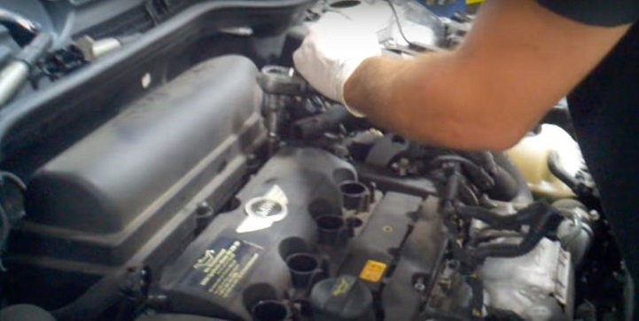Mini Cooper 2007-2013: How to Replace Valve Cover Gasket