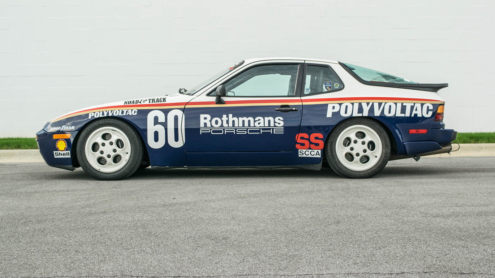 Profil 24 Porsche 924/944  2-276411