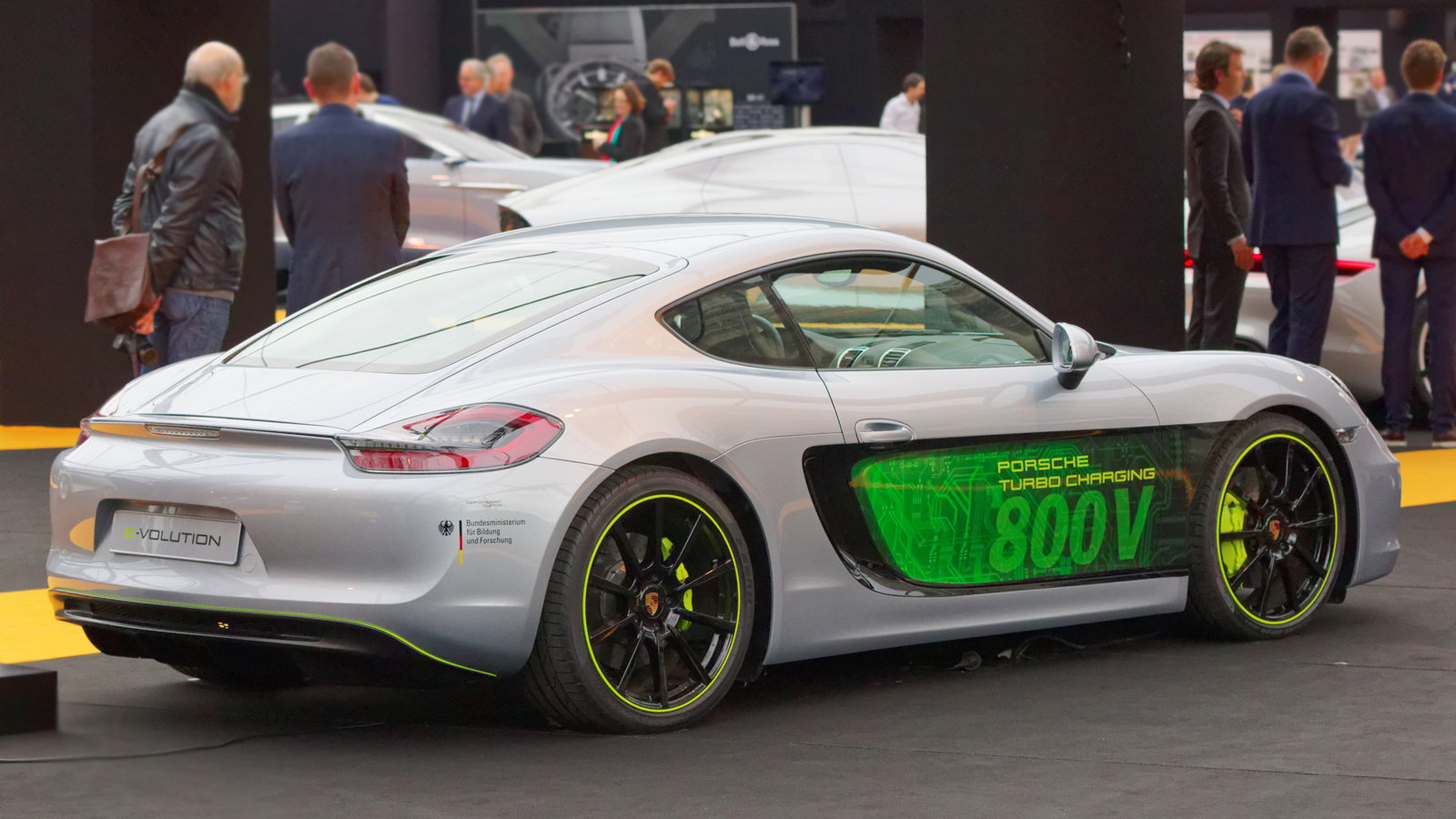 Daily Slideshow Electric Cayman Defies Petrolheads By Doing 062 in 3.