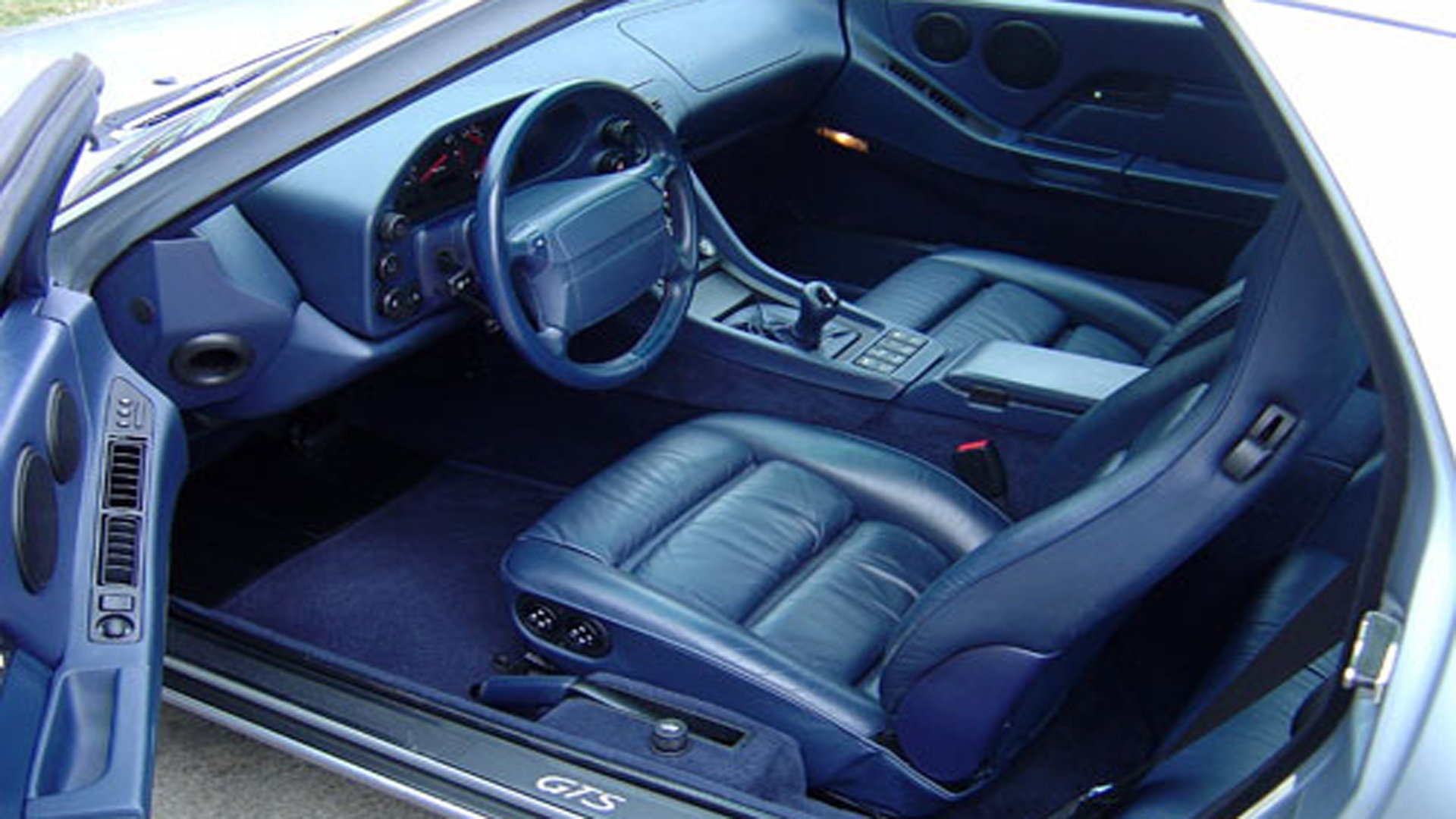Porsche 928 Interior 61335 
