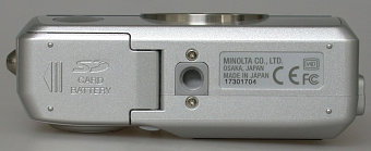 Minolta DiMAGE E323