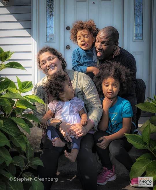 HAPPY FAMILY by Stephen Greenberg (Sony A7RIII)