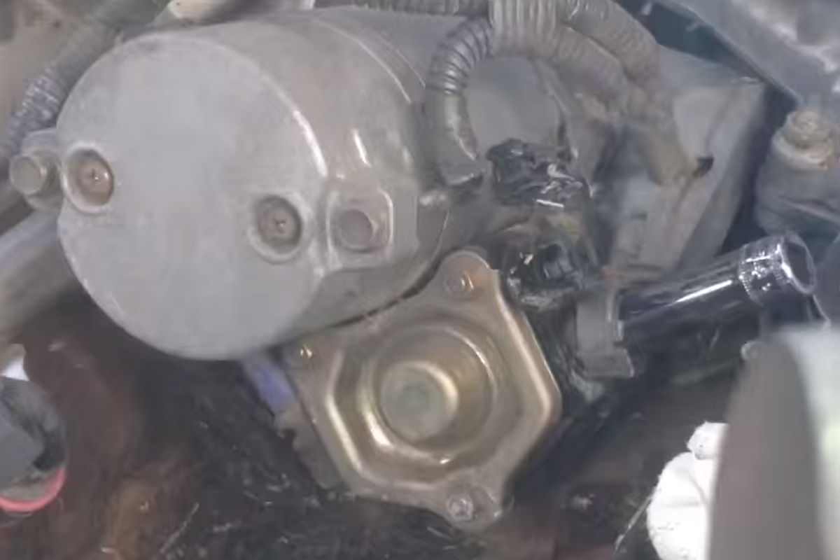 Toyota Tundra 2000-Present How to Replace Starter - Yotatech