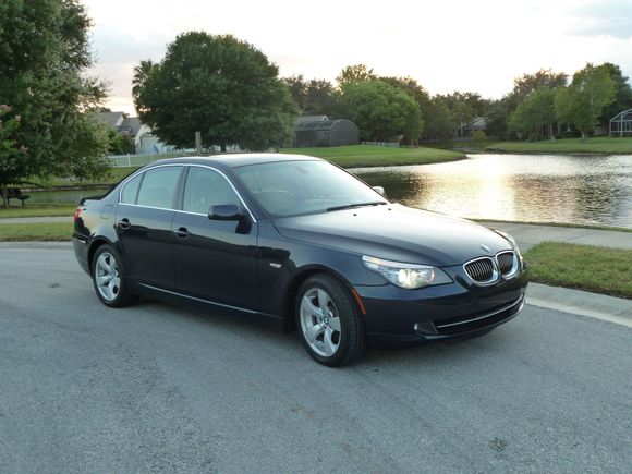 BMW 528i