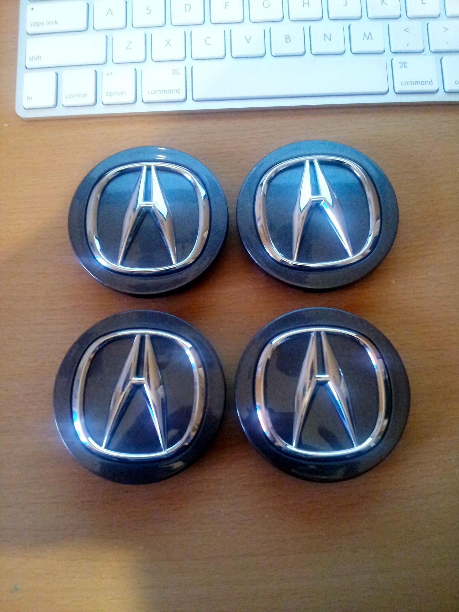 SOLD Acura TL or Type S Center Caps AcuraZine Acura Enthusiast