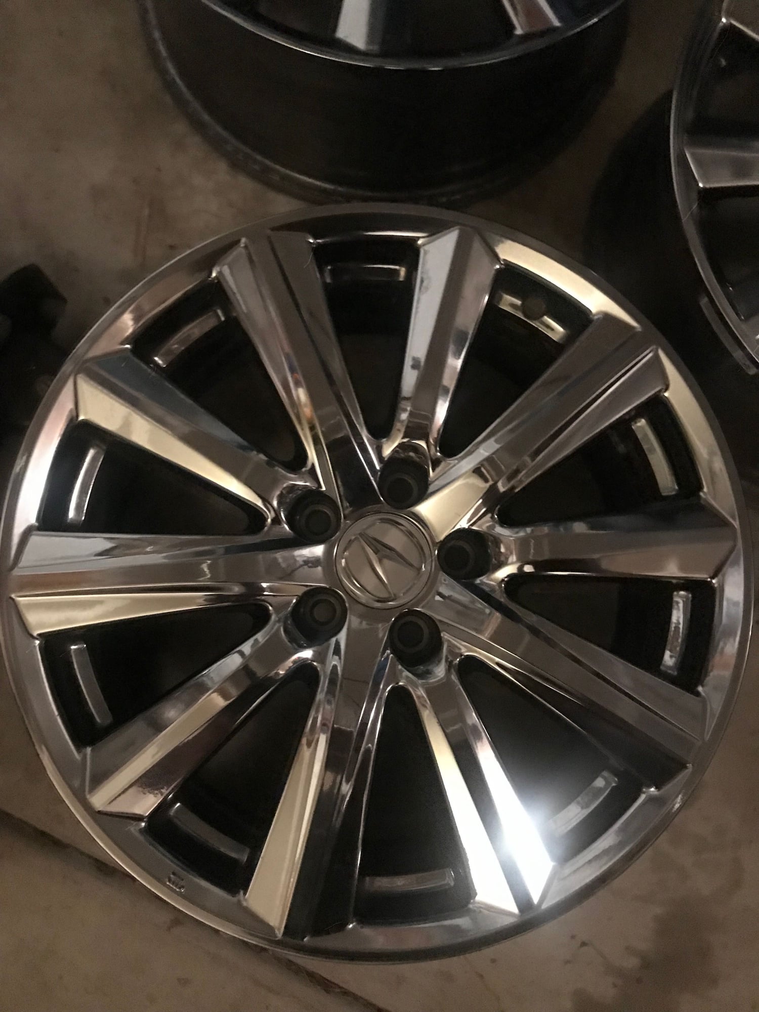 Wheels and Tires/Axles - FS: 2014+ Acura MDX 5x114 19x8 PVD chrome wheels - Used - 2015 to 2019 Acura TLX - 2014 to 2019 Acura MDX - 2004 to 2008 Acura TL - 2007 to 2019 Acura RDX - Chicago, IL 60417, United States