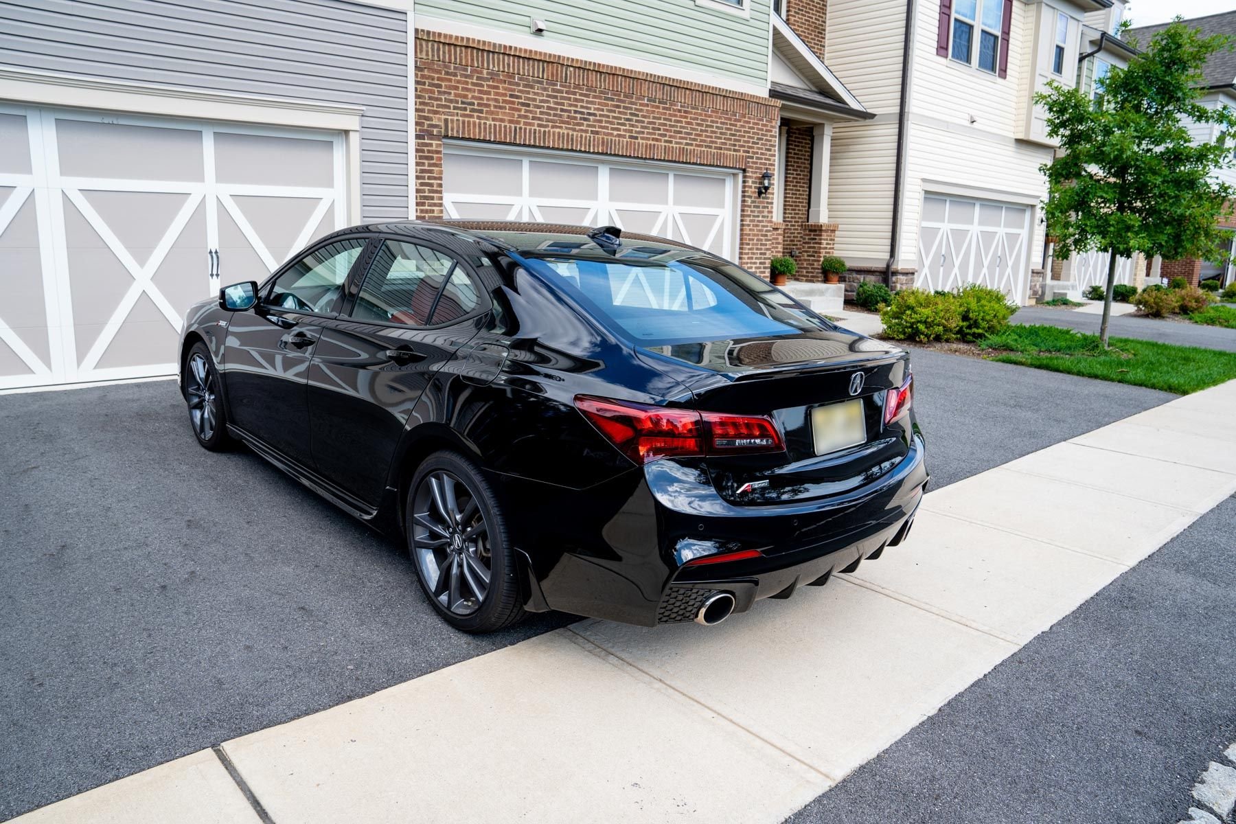 2018 Acura TLX - FS: 2018 Acura TLX A-Spec FWD 3.5L V6 Black Exterior Red Interior - Used - VIN 19UUB2F60JA003531 - 29,435 Miles - 6 cyl - 2WD - Automatic - Sedan - Black - Randolph, NJ 07869, United States