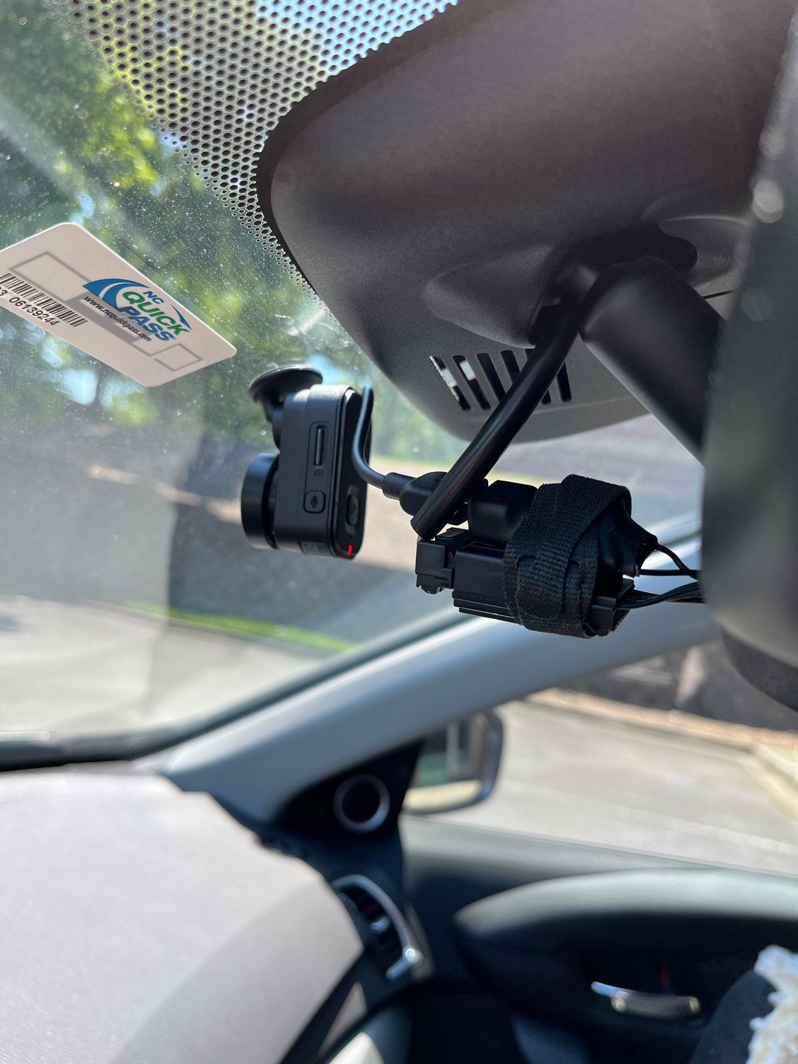 Garmin Dash Cam Mini 2 with Dongar mirror adapter