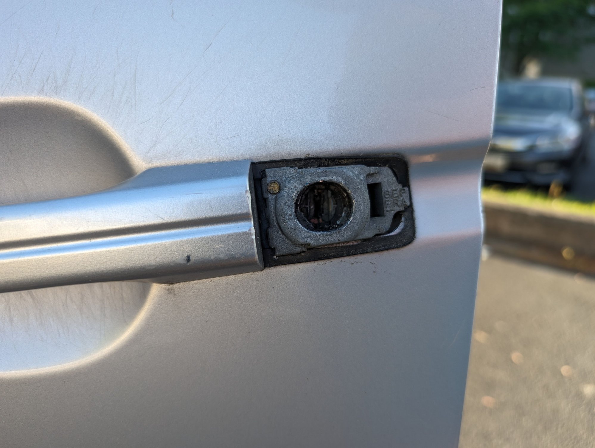 Keyhole and cylinder is completer knackered