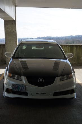 Still haven’t installed new HVAC lights but I recently got a carbon fiber hood! I also replaced the rear brake pads and did the major parking brake adjustment.