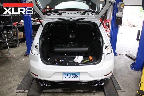 AccuAir's Endo CVT tank install with all wiring tucked underneath the floor. Can't forget their eLevel sensors either!