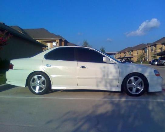 12 Painted Lip Taffeta White Fresh