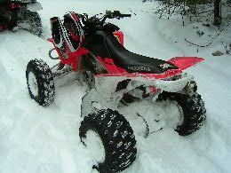 Just a bit of snow on the 450                                                                                                                                                                           
