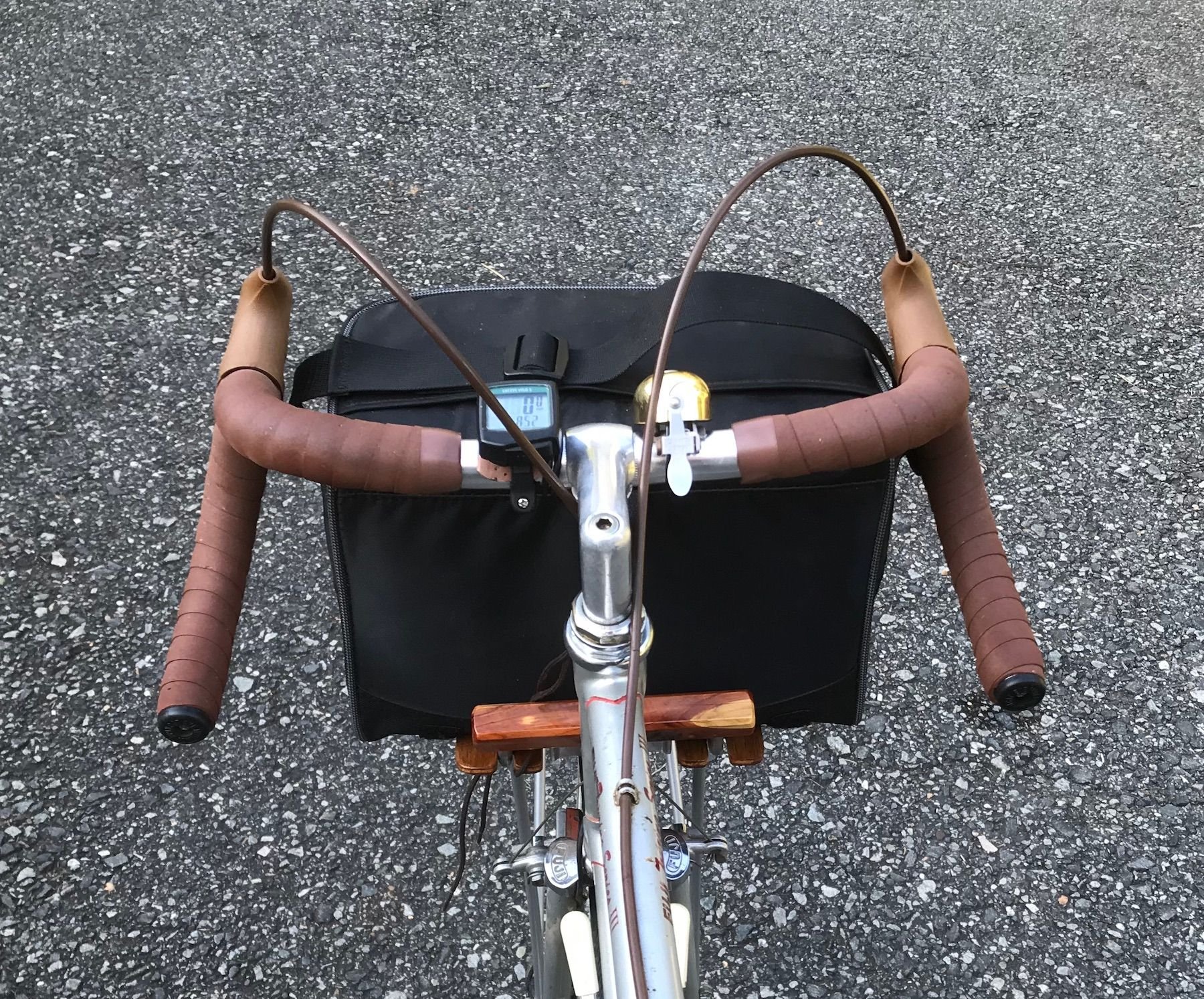 trek 820 handlebar height adjustment