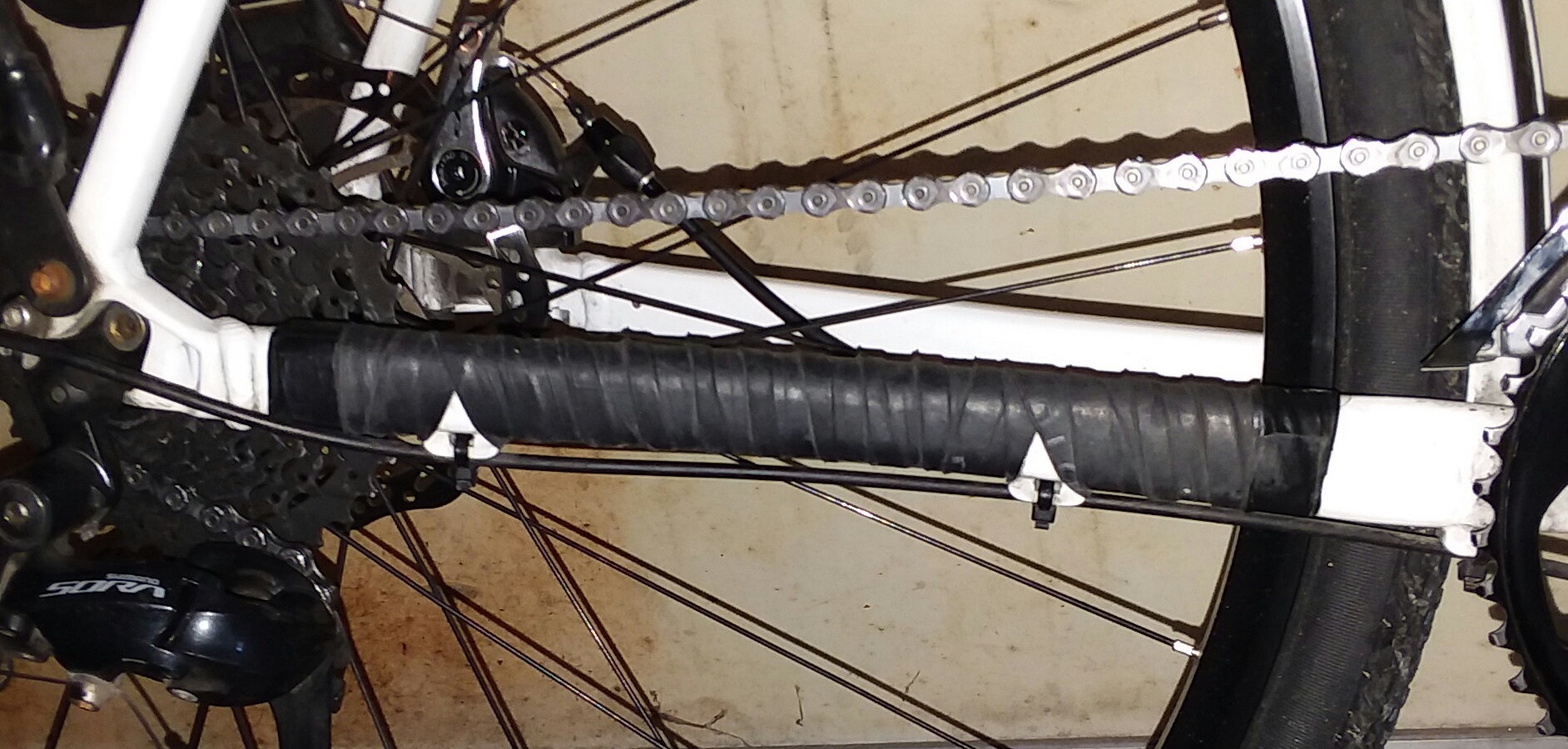 bicycle chainstay protector