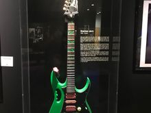 Eddie VH and Angus Young played this model