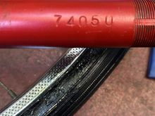 Serial number on the bottom bracket shell does not match what’s on the steerer tube.