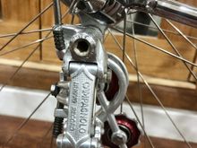 NR rear derailleur with bullseye pulleys, again a bit of a departure...