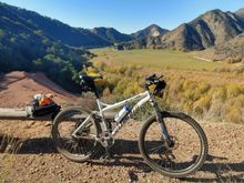 Sunbird Quicsilver mine, East end Gibraltar reservoir, cinnabar slag heap below mine, my '04 Spec Epic M4 comp mullet, 27.5 frt 7 26 rr