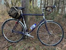 New wider tires, new mudguards to fit them, new bottom bracket and a fresh coat of Proofed on the ol' Brooks B17