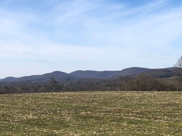 Brushy Mountains 