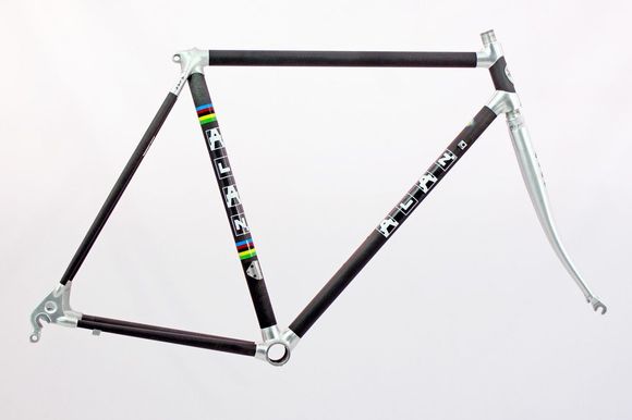 nicknamed "Swiss" 