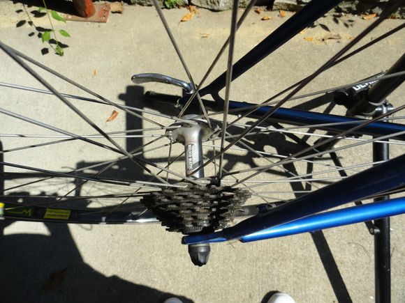 One of our favorite French hubs - the Helicomatic 6 speed laced into a Mavic rim covered with a Taiwan tube and German tire.