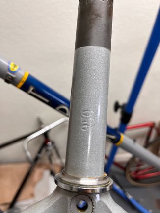 950 on the steerer tube....