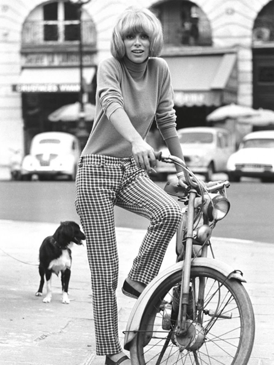 Mireille Darc 
