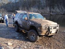 buddies 95 fourdoor, 6in skyjacker, 2in bl, and 33's
