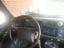 20150415 124122
media console w/ back-up camera