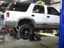 l rough country 3"suspesion lift