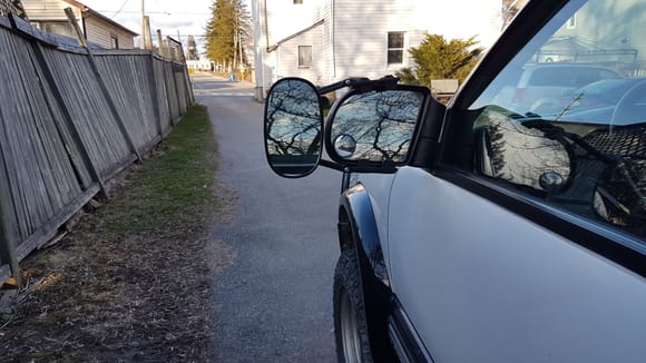 Universal tow mirrors 