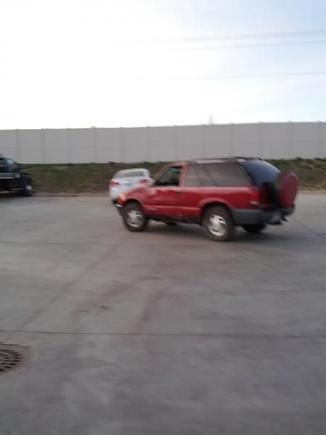 Started right up, and drove it onto the car trailer to bring home.  I loved this thing, 1st car, 8 years, and kept me safe during a 50pmh accident/roll.  Thing is a small tank.  I know I should junk it...but it's kinda a hard thing to do.  Anyone looking for a trail truck project?