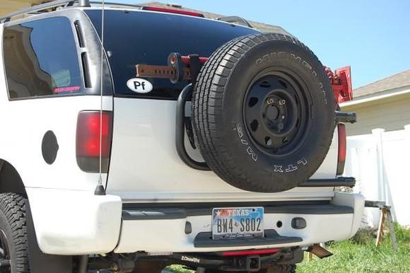 added a second "3rd brake light"
