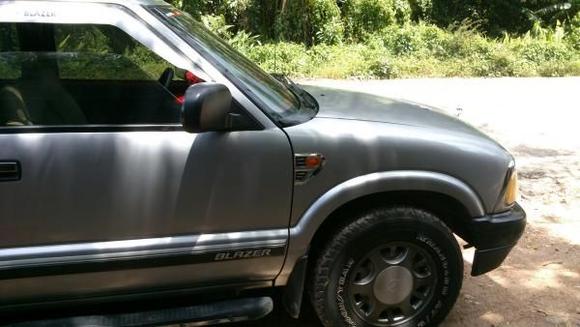 Installed side turn signal on fender