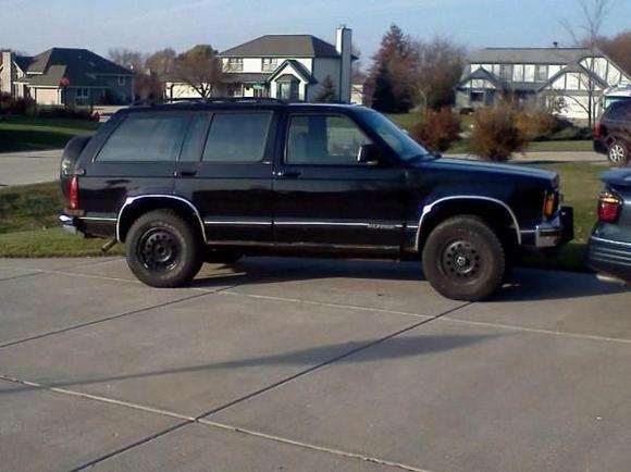 This is how it looked right after I bought it.  The previous owner made the decision to "black it out" by spray-painting the grille and rims...wasn't a fan of that idea.