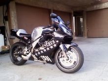My '01 F4i With New Seven Star Fairings