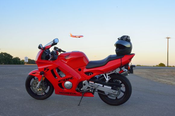Racing the jets
