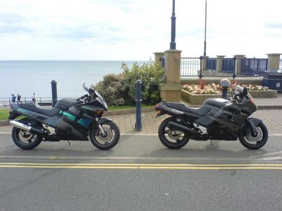 Parked up on Filey promenade with my mate on his '92 CBR 1000FN